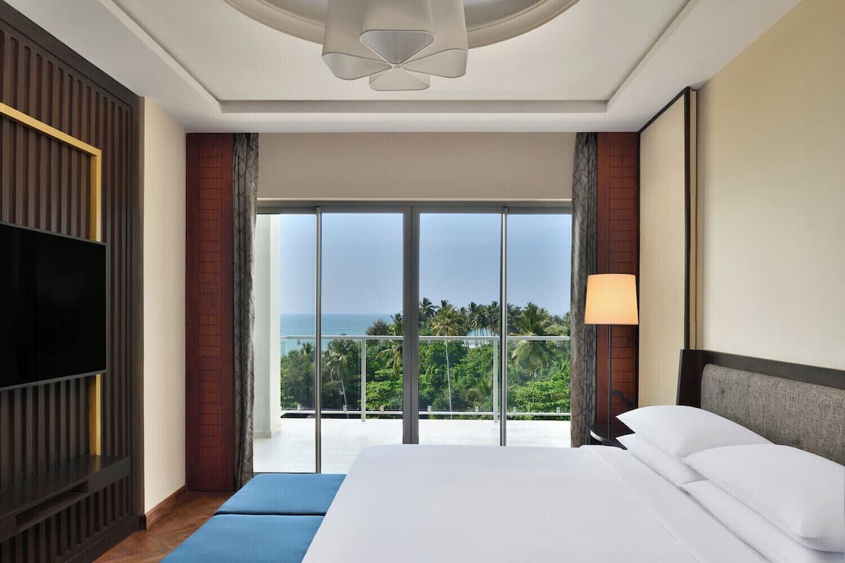 Suite, 1 Bedroom, Ocean View | Premium bedding, down comforters, pillowtop beds, minibar