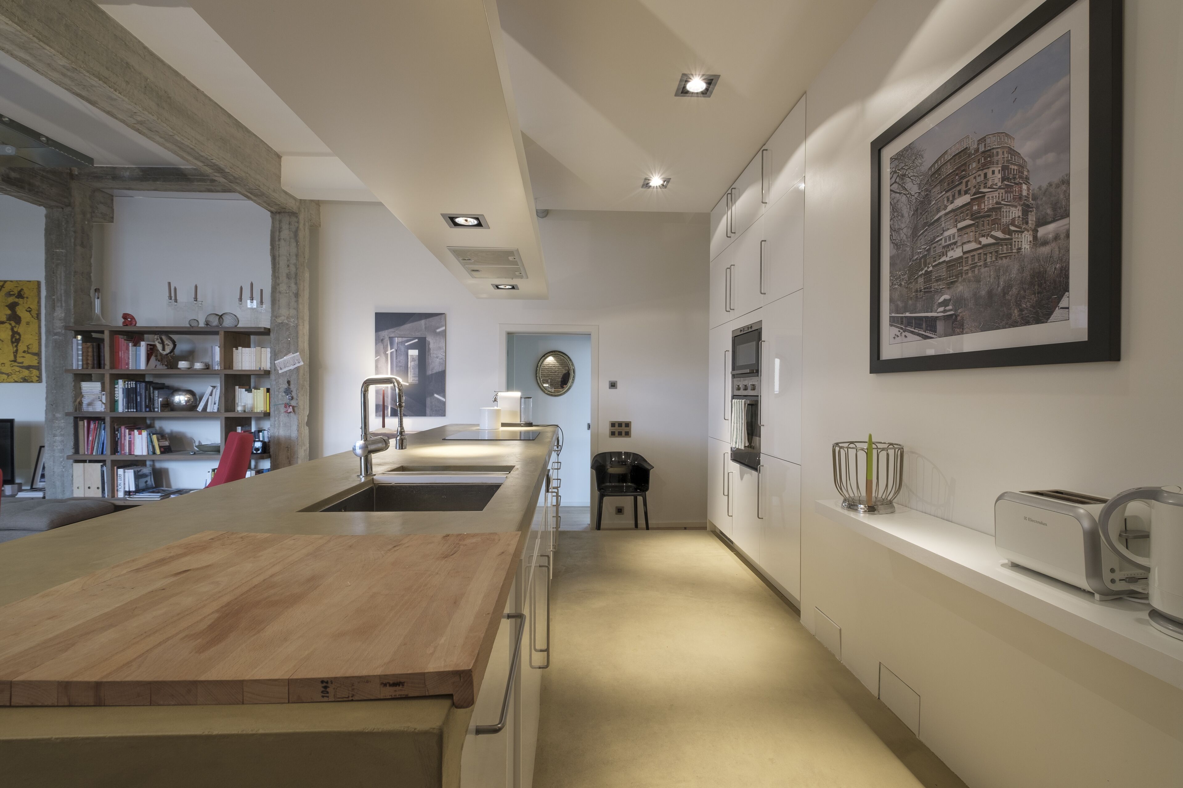 Deluxe Apartment | Private kitchen | Oven, stovetop, dishwasher, espresso maker