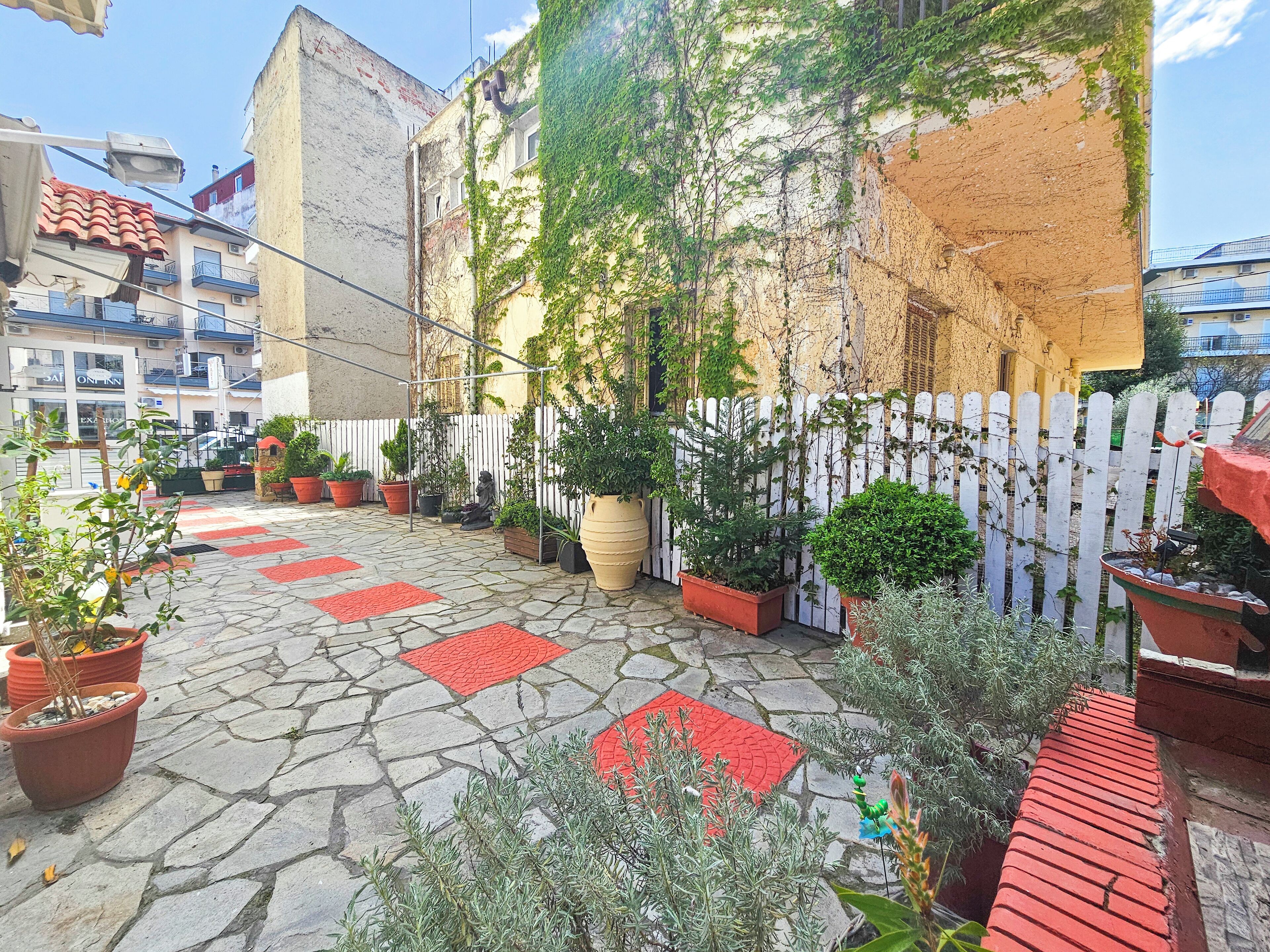 واجهة المنشأة