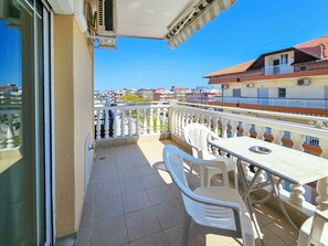 Kolmen hengen comfort-huone | Terassi/patio