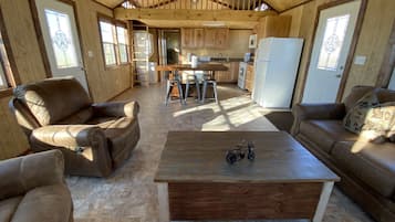 Smart TV, fireplace, DVD player