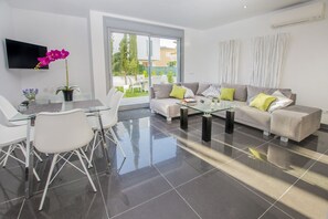 Fernseher, Netflix, Streaming-Dienste