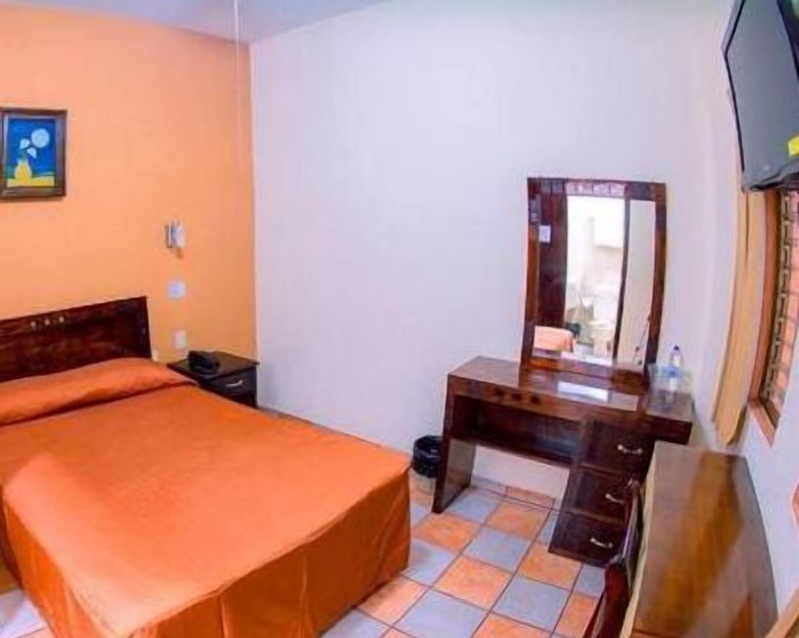 down duvets, desk, free wifi