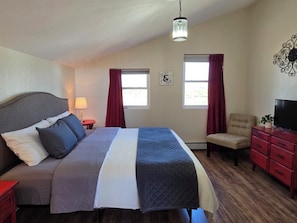3 chambres, bureau, fer et planche à repasser, Wi-Fi gratuit