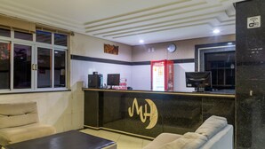 Reception - OYO Morumbi Hotel (Itapetinga)