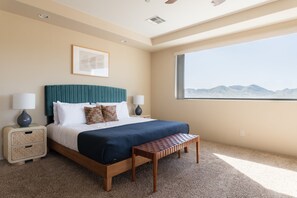 6 makuuhuonetta, silitysrauta/-lauta, vauvan matkasänky, ilmainen Wi-Fi