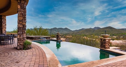 Sunbeam by AvantStay | Elegant, Private Desert Home w/ Infinity Pool, Spa & View