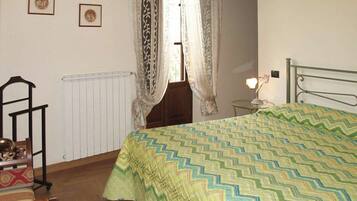 2 Schlafzimmer, Bügeleisen/Bügelbrett, Reisekinderbett, kostenloses WLAN