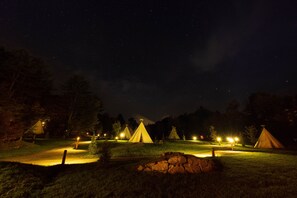 Tipi | Terrace/patio