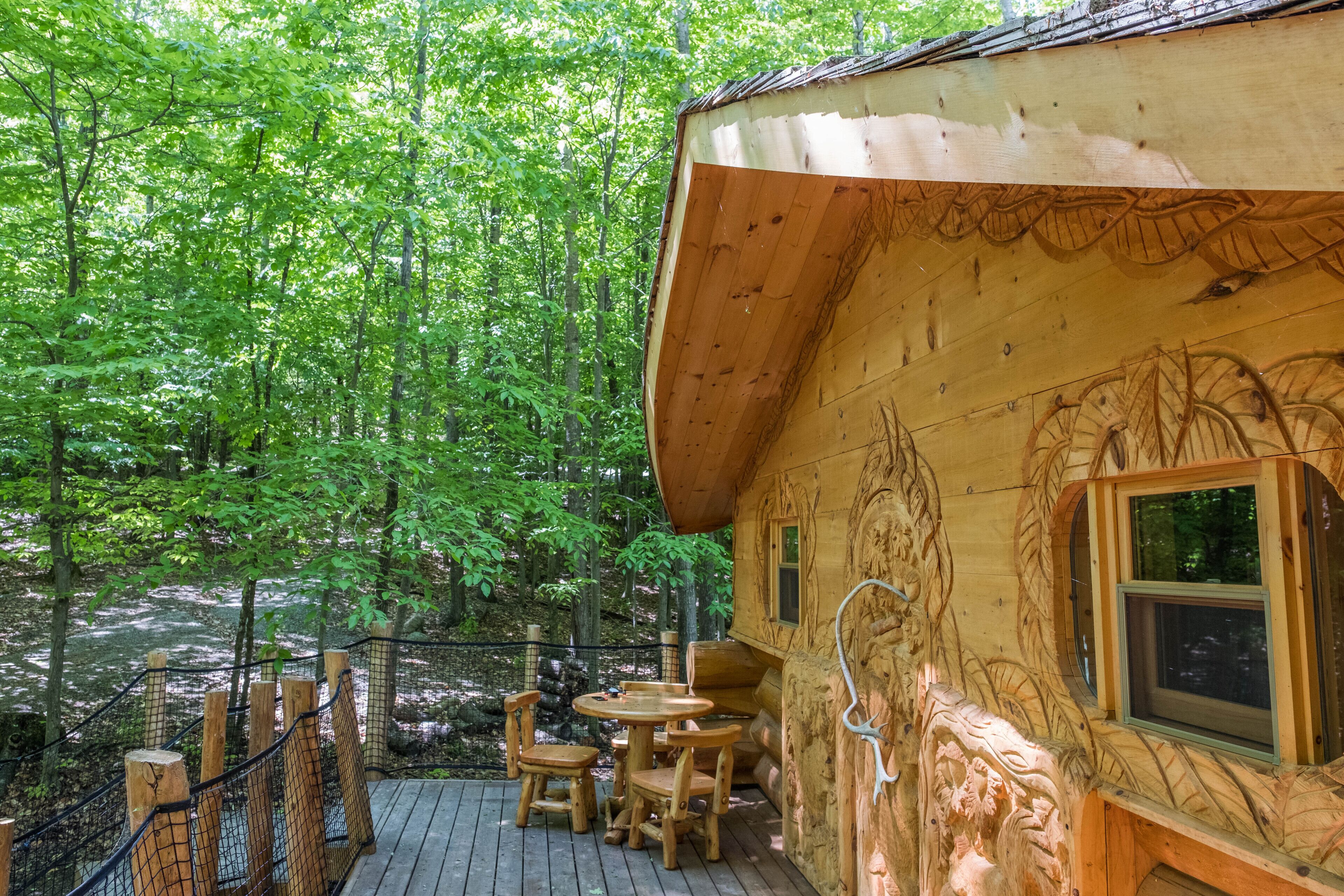 Cabane en bois rond | Terrasse/Patio