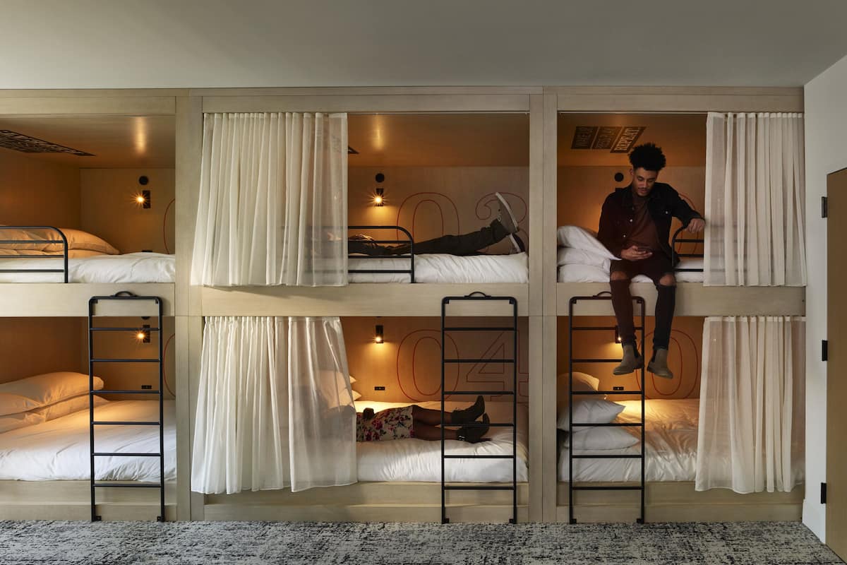egyptian cotton sheets, premium bedding, pillow-top beds, in-room safe