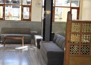 Sala de estar en el lobby