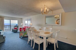 Dining - El Matador 351 - FREE TICKETS!! Your stay includes free tickets to many area attractions! (Fort Walton Beach)