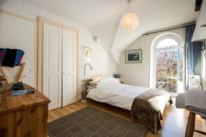 3 chambres, bureau, fer et planche à repasser, Wi-Fi