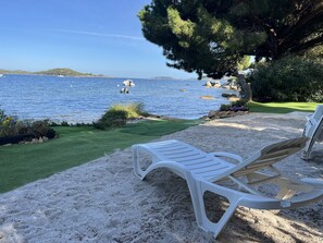 Property grounds - 29 studio 200m from the sea PANORAMIC SEA VIEW (porto vecchio)