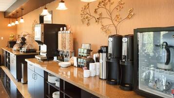 Free daily continental breakfast