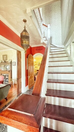 Interior - Whole House Rental in Virgina (Lynchburg)