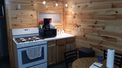 Cabin #1-New, Affordable, Year Round Lodging near Pictured Rocks & Tahquamenon!
