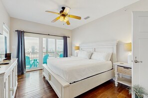 8 bedrooms, iron/ironing board, Internet, bed sheets