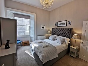 2 Schlafzimmer, Bügeleisen/Bügelbrett, WLAN