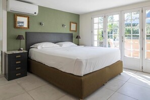 4 bedrooms