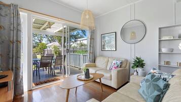 Televisión y reproductor de DVD