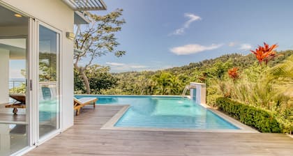 Spektakuläre Luxusresidenz mit herrlichem Meerblick und privatem Pool!
