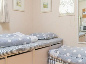 Uklassifisert bilde, 5 av 16, knapp