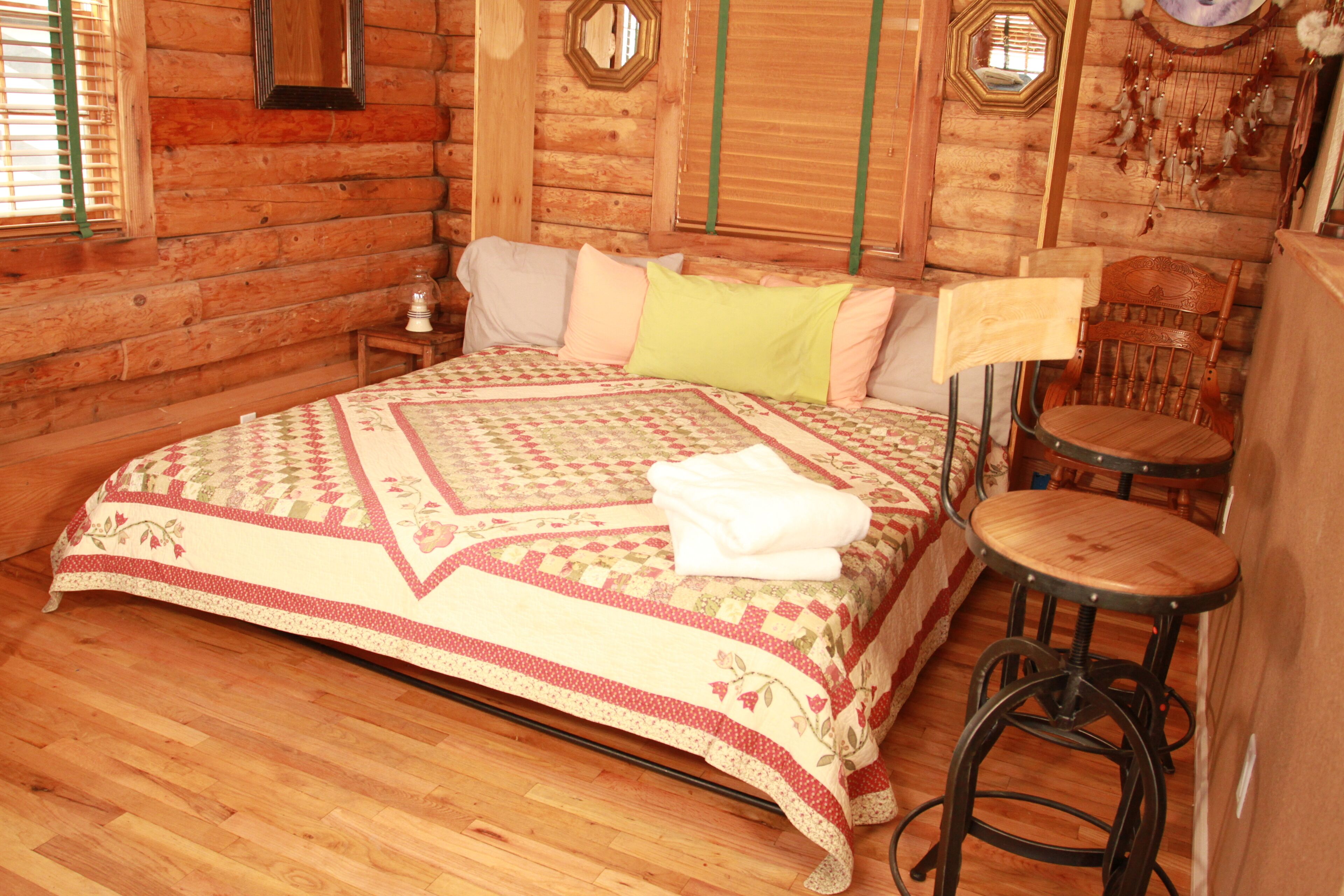 Holistic Health Day Spa and Lodging. Pampering in the Big Pines of Wrightwood,CA
