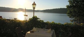 Hotel du Lac