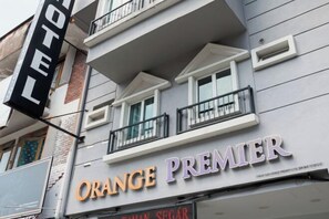 Exterior - Orange Premier Hotel Taman Segar (Kuala Lumpur)