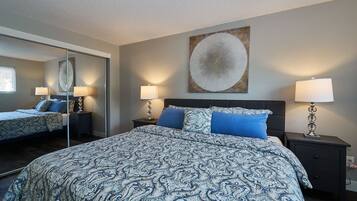 2 chambres, fer et planche à repasser, Wi-Fi, draps fournis