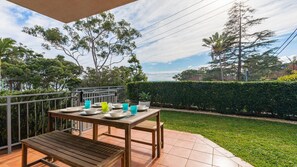 Outdoor dining - Dutchies Vista, 1 45 Christmas Bush Ave - Ground floor with stunning water views (Nelson Bay)