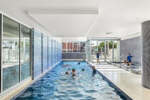 室內泳池、暖水池