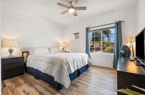 3 Schlafzimmer, Reisekinderbett, kostenloses WLAN, Bettwäsche