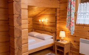 2 Schlafzimmer, Bügeleisen/Bügelbrett, Reisekinderbett