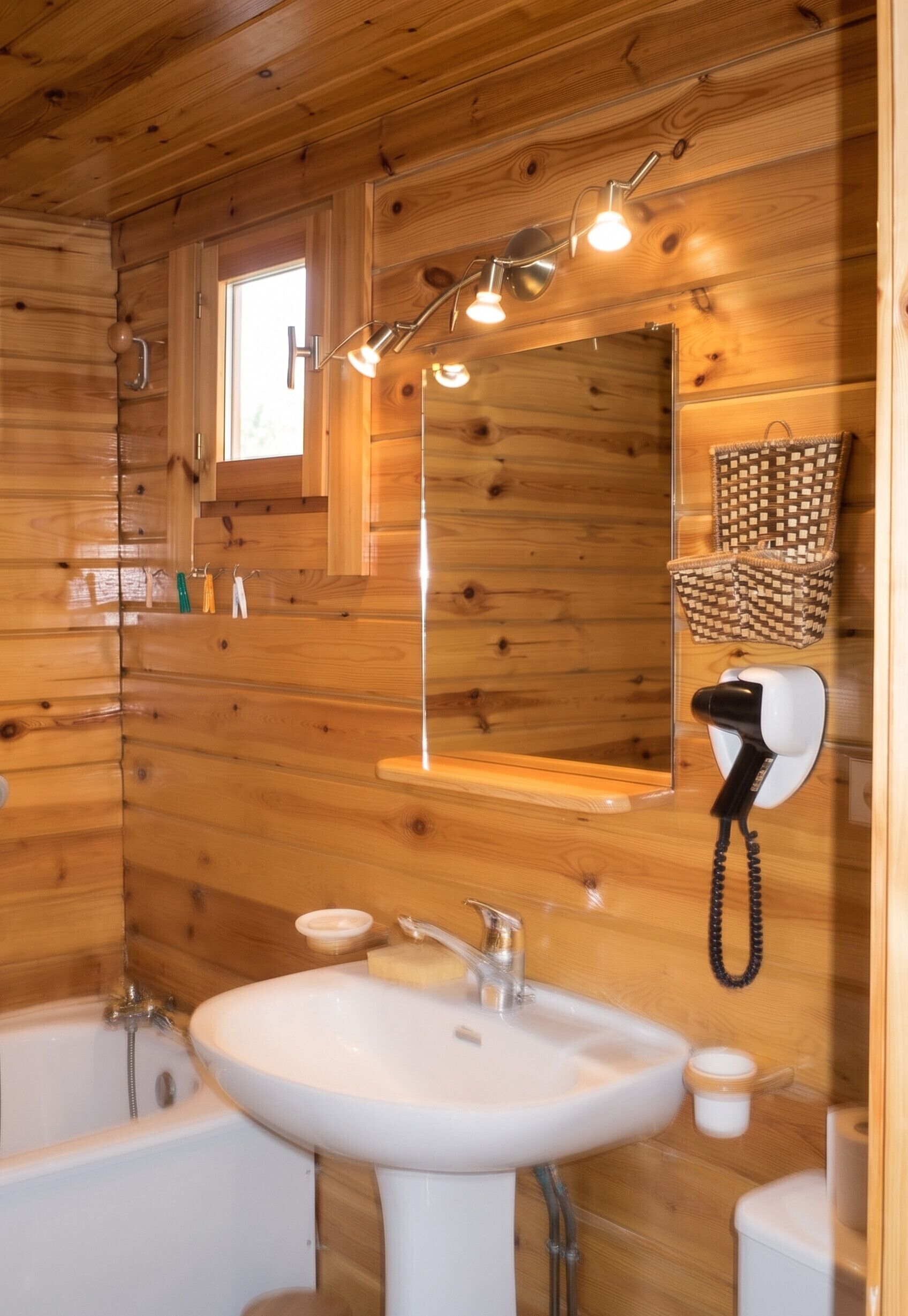Bathtub