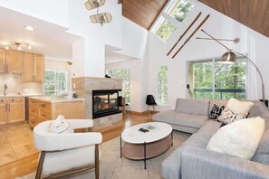 TV, fireplace, offices