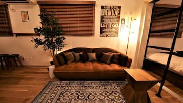Private Vacation Home | Living area | Flat-screen TV