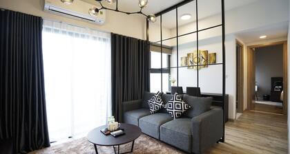 The First Stay Hotel