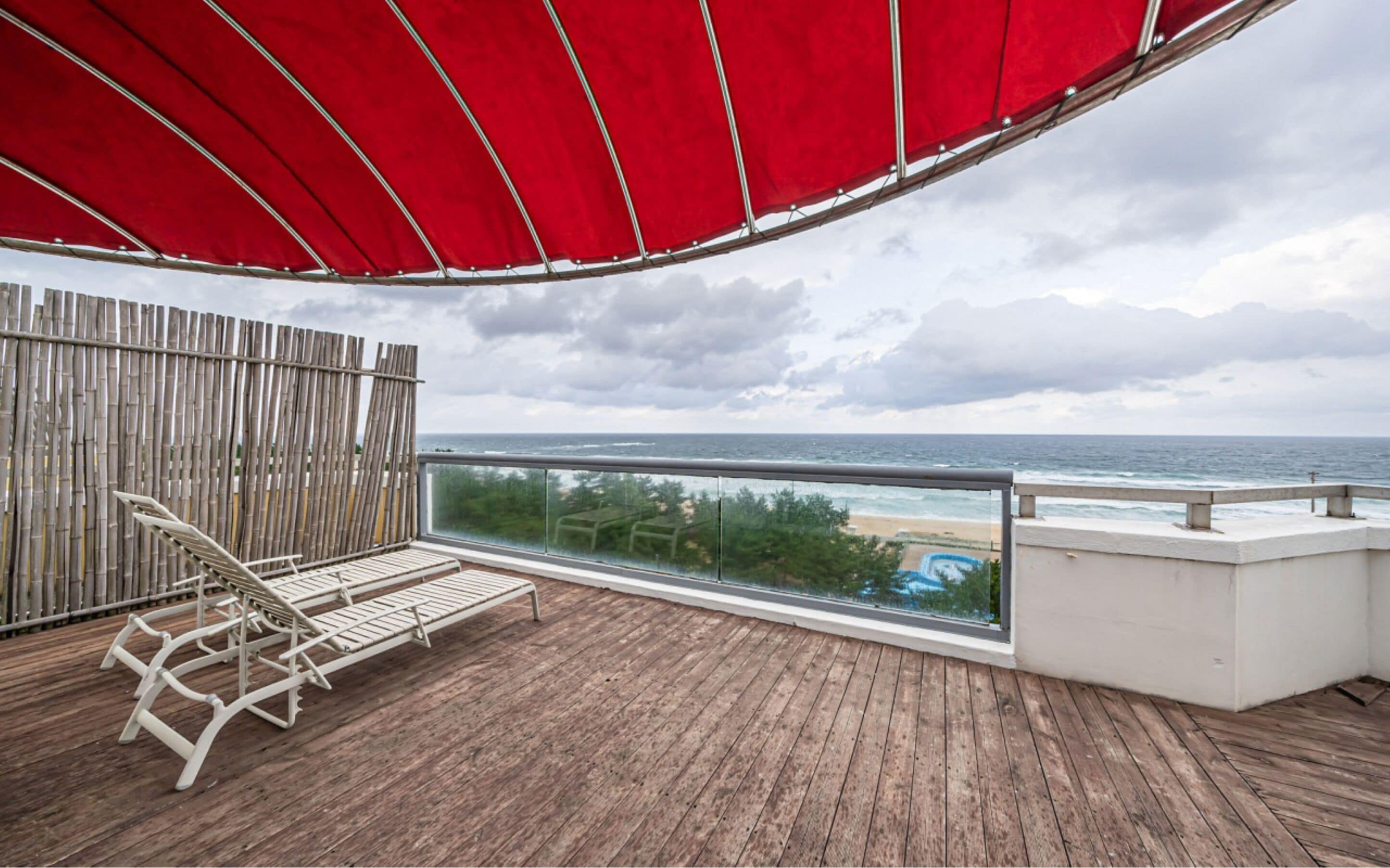 Room (13py,Twin Premium) | Terrace/patio