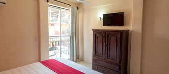 โรงแรมคาซ่าบราโว