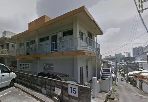 Bagian depan properti