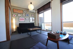 Apartemen (201, 202) | Area keluarga