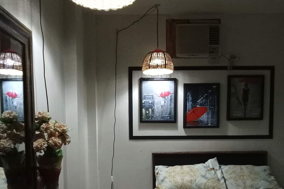 Rm 105 at Liezel's B&B, 1- 3 people | 1 slaapkamer, individueel gedecoreerd, individueel gemeubileerd
