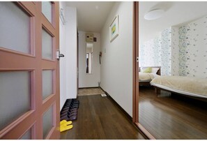 1 soverom, strykejern/-brett, wi-fi (inkludert) og sengetøy