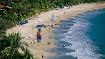 Playa en los alrededores