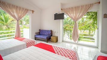 Standard Room (Quintuple) | Soundproofing, free WiFi, bed sheets