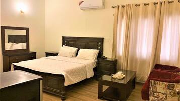 Executive Double Room | Free WiFi
