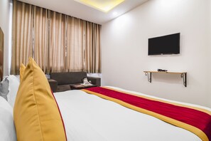 1 habitación, escritorio, tabla de planchar con plancha y wifi gratis 